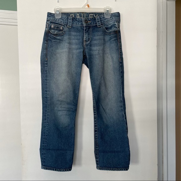 Delia’s Bailey cropped denim jeans size 5 / 6 - Picture 1 of 8
